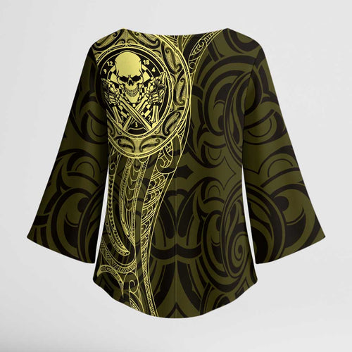 New Zealand Skull Darts Kimono Sleeve Blouse Aotearoa Maori Chest Tattoo Stylized Gold - Aussie Hoodie