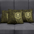 New Zealand Skull Darts Pillow Cover Aotearoa Maori Chest Tattoo Stylized Gold - Aussie Hoodie