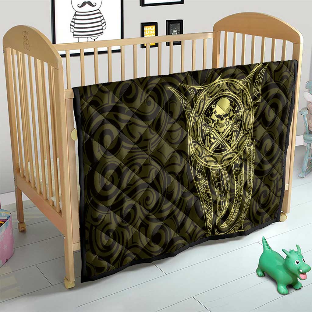 New Zealand Skull Darts Quilt Aotearoa Maori Chest Tattoo Stylized Gold - Aussie Hoodie
