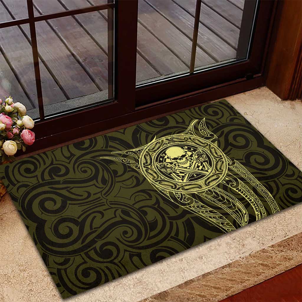 New Zealand Skull Darts Rubber Doormat Aotearoa Maori Chest Tattoo Stylized Gold - Aussie Hoodie
