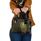 New Zealand Skull Darts Shoulder Handbag Aotearoa Maori Chest Tattoo Stylized Gold - Aussie Hoodie