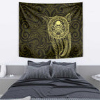 New Zealand Skull Darts Tapestry Aotearoa Maori Chest Tattoo Stylized Gold - Aussie Hoodie