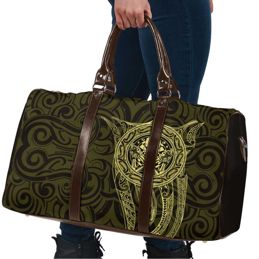 New Zealand Skull Darts Travel Bag Aotearoa Maori Chest Tattoo Stylized Gold - Aussie Hoodie