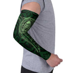 New Zealand Skull Darts Arm Sleeves Aotearoa Maori Chest Tattoo Stylized Green - Aussie Hoodie