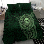 New Zealand Skull Darts Bedding Set Aotearoa Maori Chest Tattoo Stylized Green - Aussie Hoodie