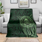 New Zealand Skull Darts Blanket Aotearoa Maori Chest Tattoo Stylized Green - Aussie Hoodie