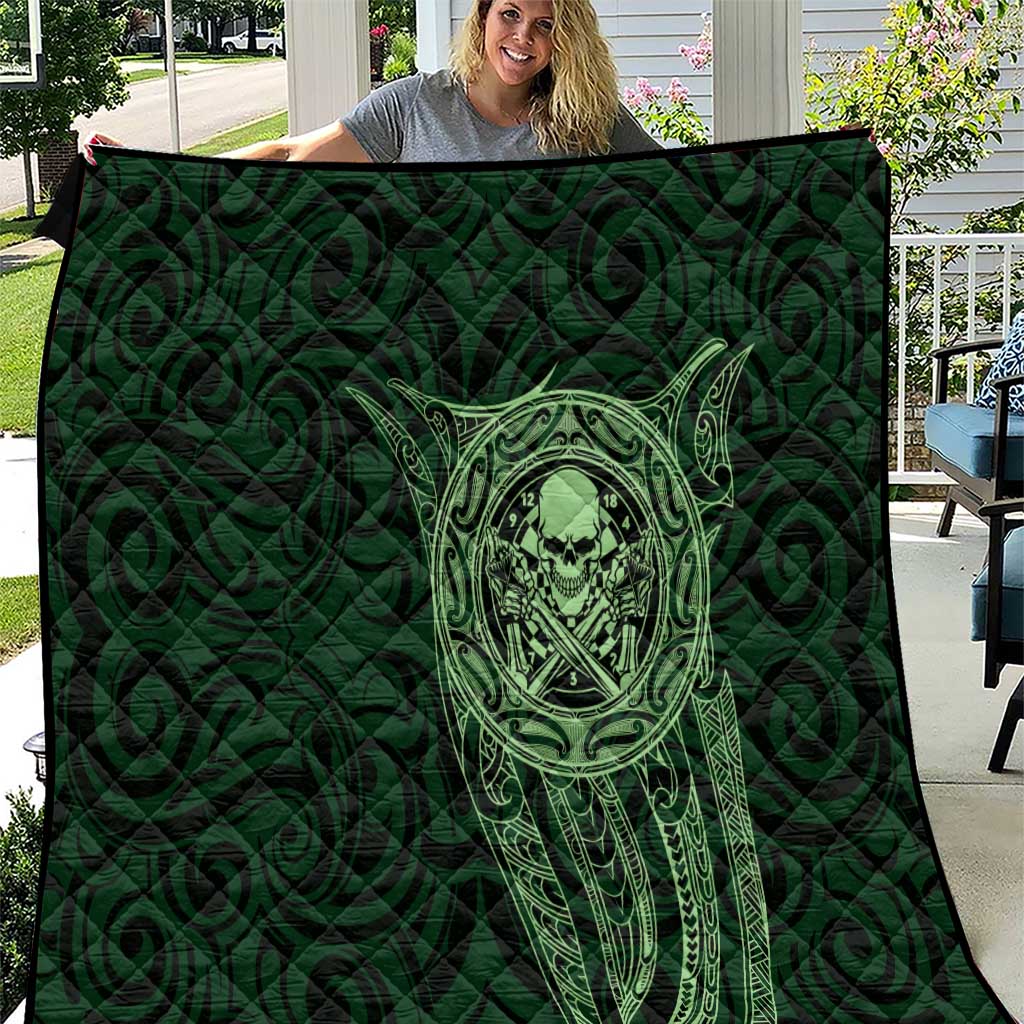 New Zealand Skull Darts Quilt Aotearoa Maori Chest Tattoo Stylized Green - Aussie Hoodie