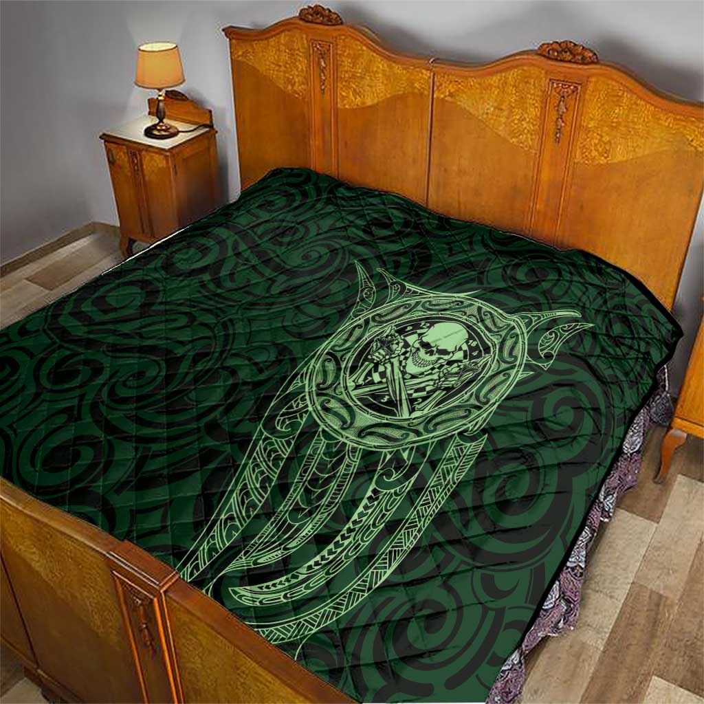 New Zealand Skull Darts Quilt Aotearoa Maori Chest Tattoo Stylized Green - Aussie Hoodie