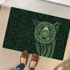 New Zealand Skull Darts Rubber Doormat Aotearoa Maori Chest Tattoo Stylized Green - Aussie Hoodie