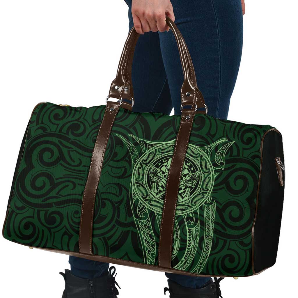 New Zealand Skull Darts Travel Bag Aotearoa Maori Chest Tattoo Stylized Green - Aussie Hoodie