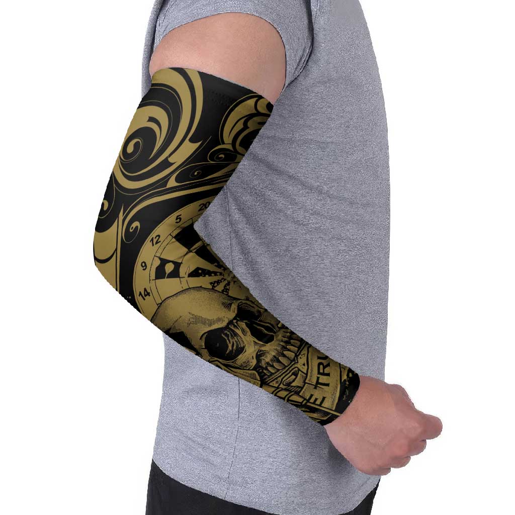 New Zealand Darts Arm Sleeves Skull In Dart We Trust Maori Pattern - Aussie Hoodie