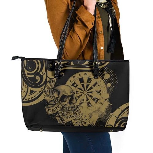 New Zealand Darts Leather Tote Bag Skull In Dart We Trust Maori Pattern - Aussie Hoodie