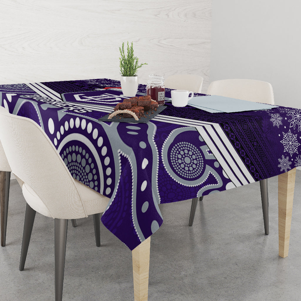 custom-dockers-football-christmas-tablecloth-merry-xmas-2023-mix-aboriginal-art