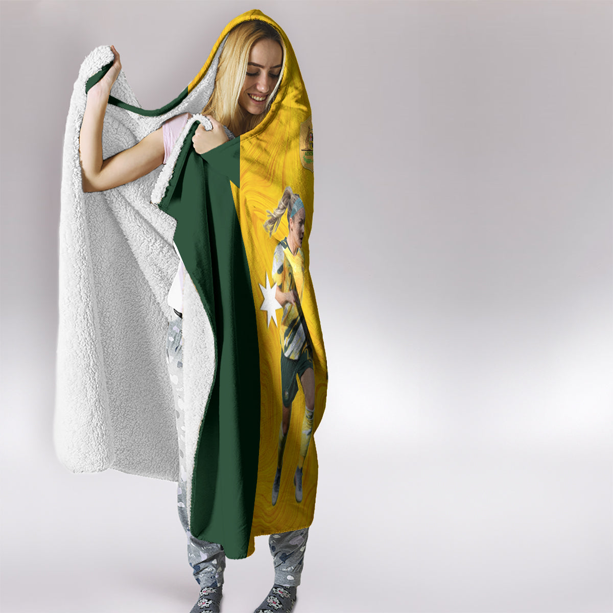 australia-soccer-hooded-blanket-ellie-carpenter-matildas-gold-version