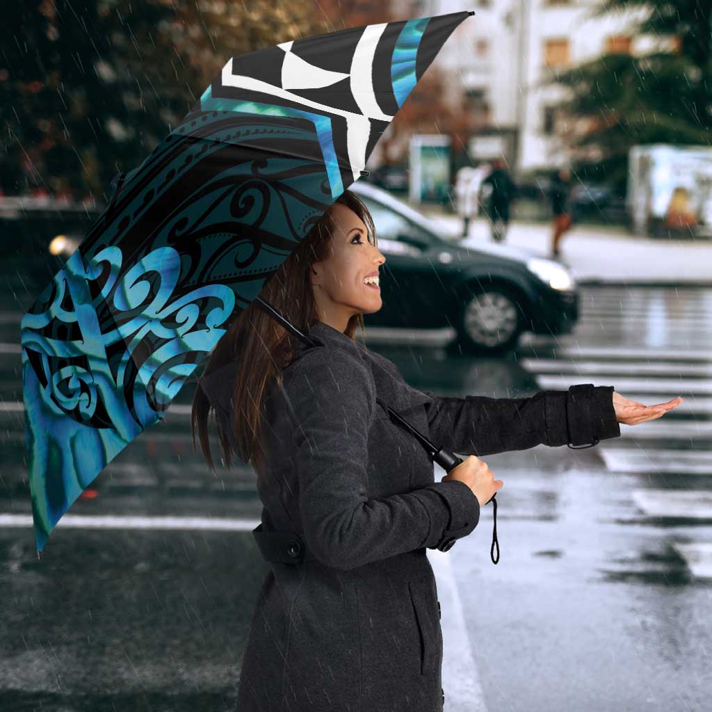 Turquoise Aotearoa Umbrella Taniko Motifs With Paua Shell Kowhaiwhai - Aussie Hoodie