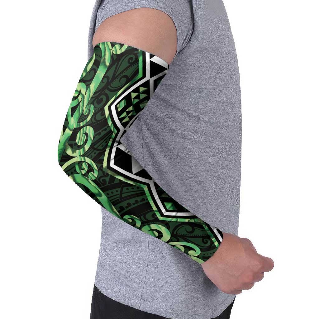 Green Aotearoa Arm Sleeves Taniko Motifs With Paua Shell Kowhaiwhai - Aussie Hoodie