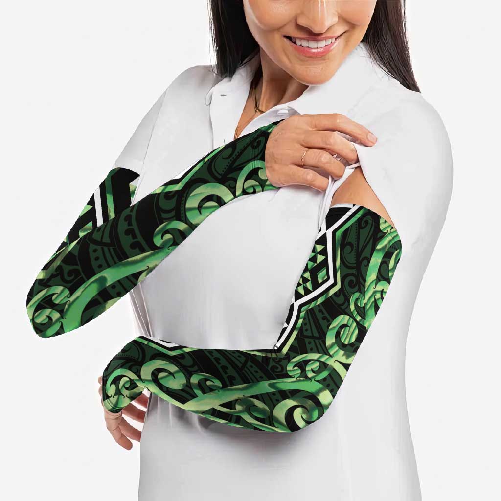 Green Aotearoa Arm Sleeves Taniko Motifs With Paua Shell Kowhaiwhai - Aussie Hoodie