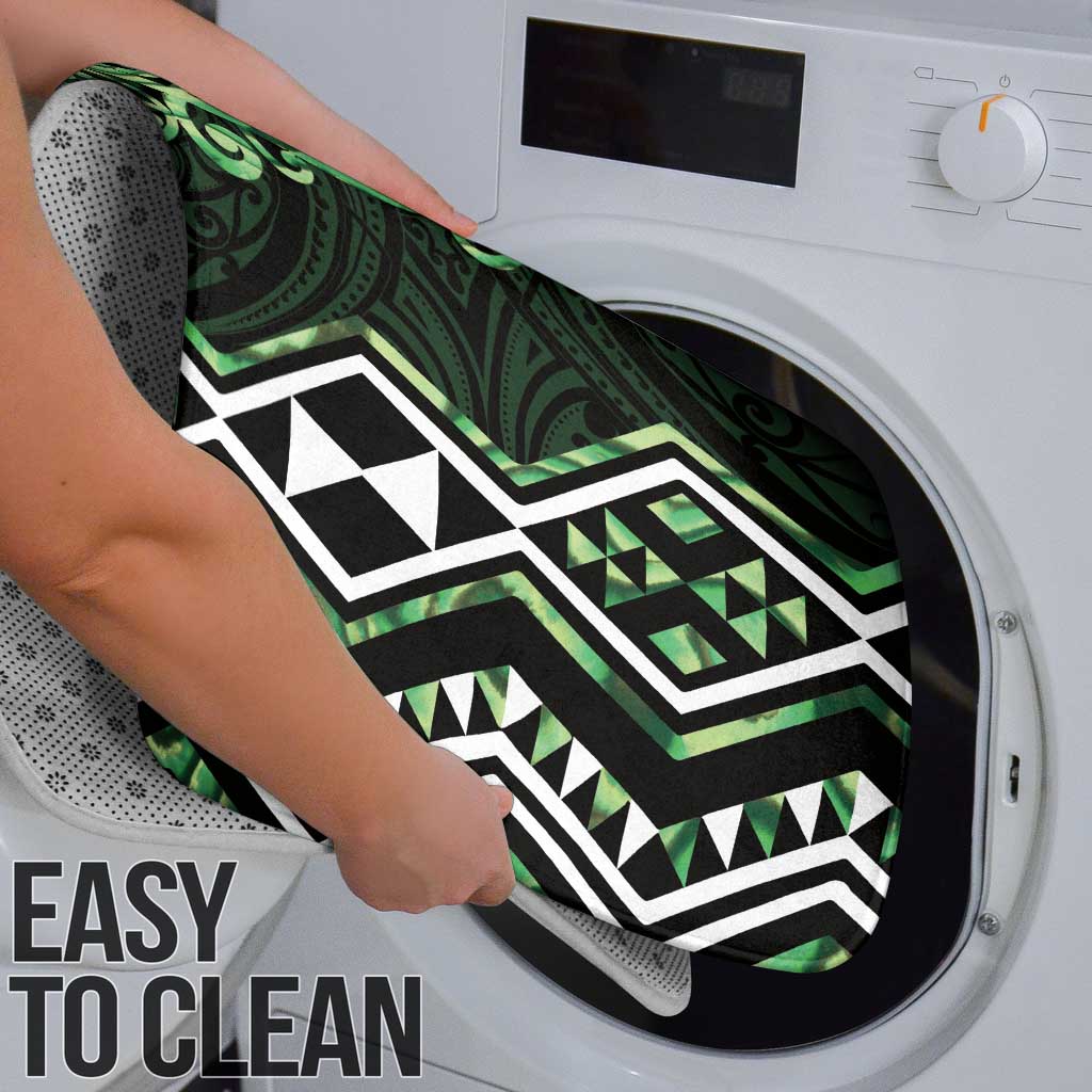 Green Aotearoa Bathroom Set Taniko Motifs With Paua Shell Kowhaiwhai - Aussie Hoodie