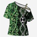 Green Aotearoa Cross Shoulder Shirt Taniko Motifs With Paua Shell Kowhaiwhai - Aussie Hoodie