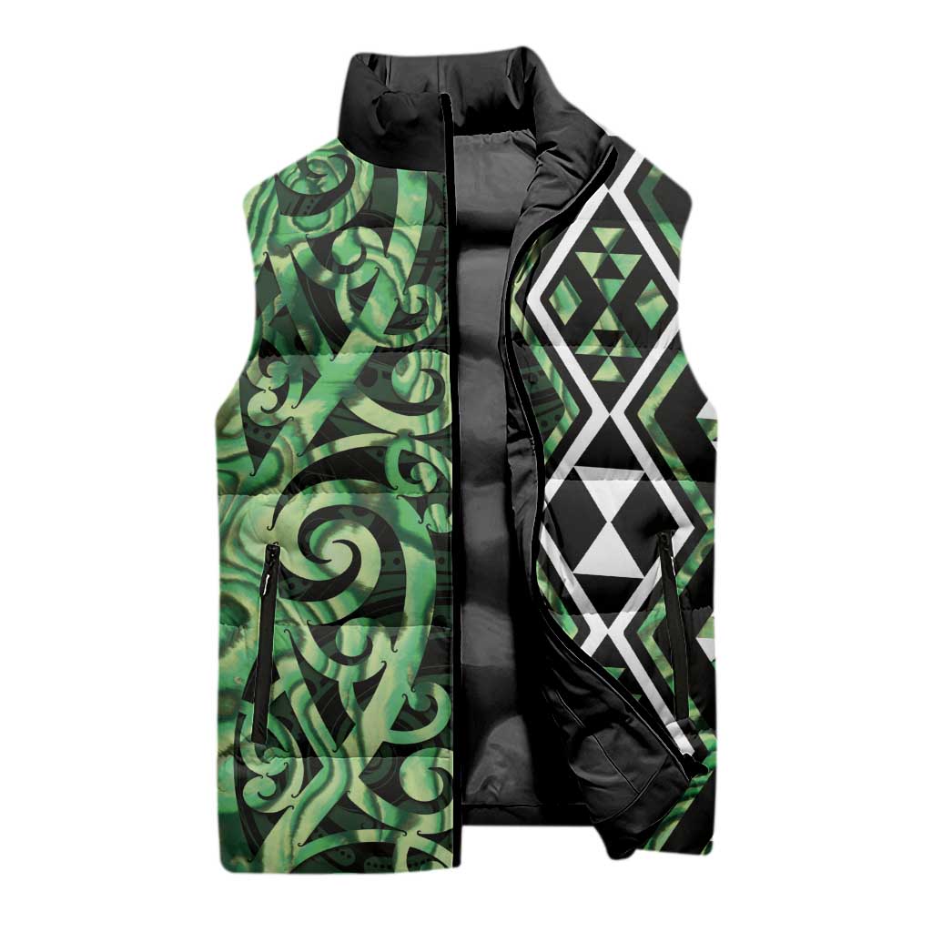 Green Aotearoa Sleeveless Puffer Jacket Taniko Motifs With Paua Shell Kowhaiwhai - Aussie Hoodie
