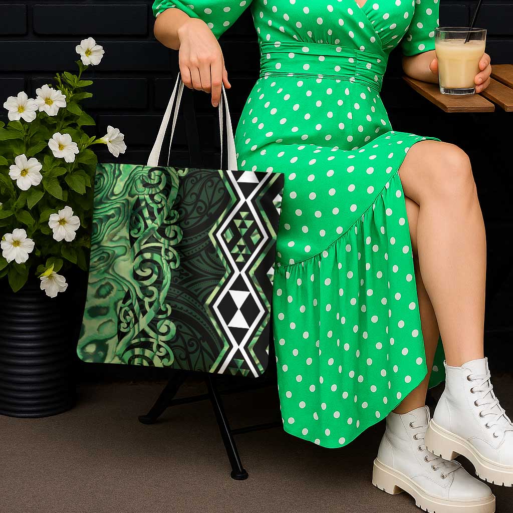 Green Aotearoa Tote Bag Taniko Motifs With Paua Shell Kowhaiwhai - Aussie Hoodie