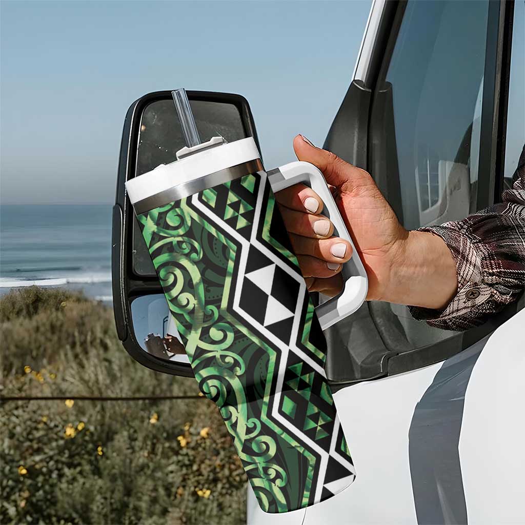 Green Aotearoa Tumbler With Handle Taniko Motifs With Paua Shell Kowhaiwhai