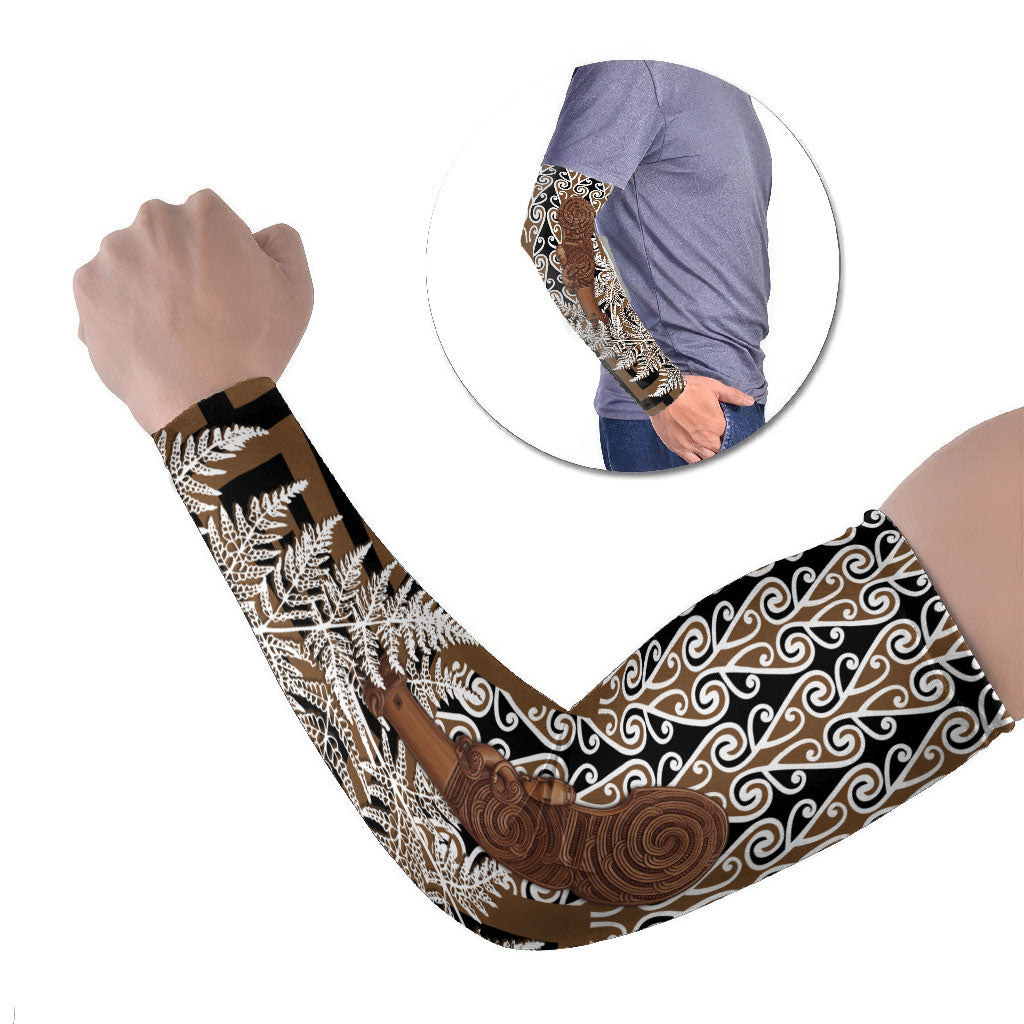 Wahaika New Zealand Arm Sleeves Maori Weapon Kowhaiwhai Fern Poutama Motifs
