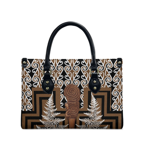 Wahaika New Zealand Leather Bag Maori Weapon Kowhaiwhai Fern Poutama Motifs