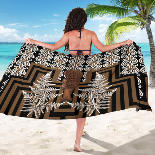 Wahaika New Zealand Sarong Maori Weapon Kowhaiwhai Fern Poutama Motifs