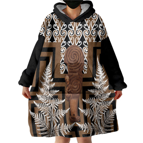 Wahaika New Zealand Wearable Blanket Hoodie Maori Weapon Kowhaiwhai Fern Poutama Motifs