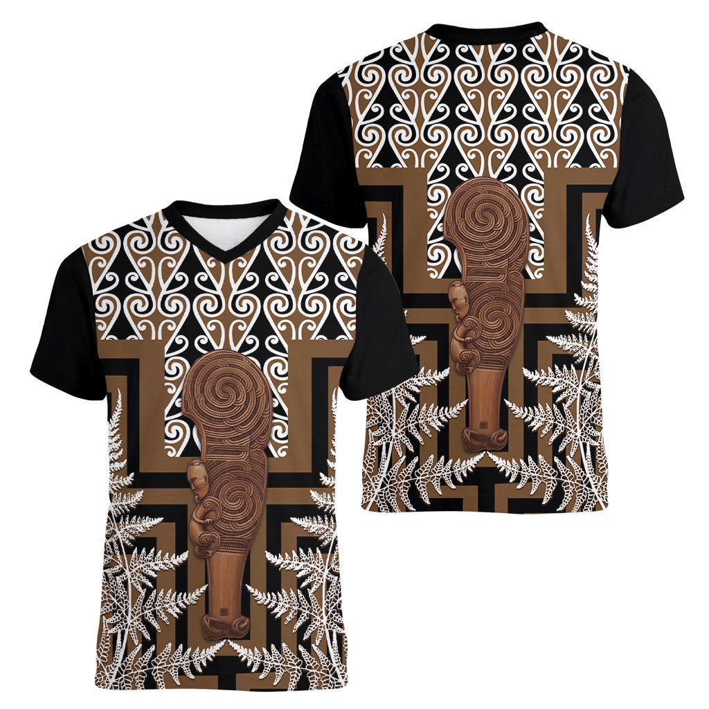Wahaika New Zealand Women V-Neck T-Shirt Maori Weapon Kowhaiwhai Fern Poutama Motifs