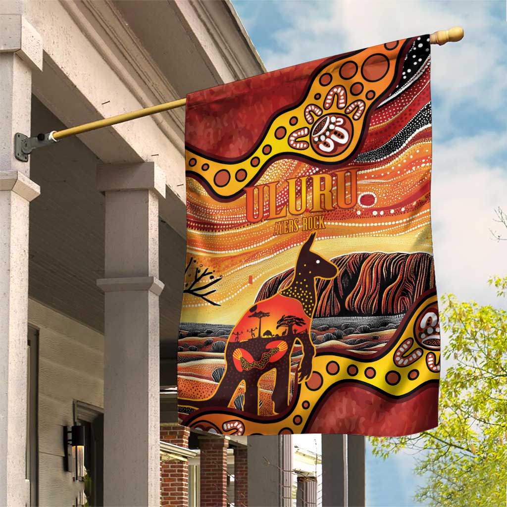 Northern Territory Uluru Garden Flag Ayers Rock Kangaroo Aboriginal Art