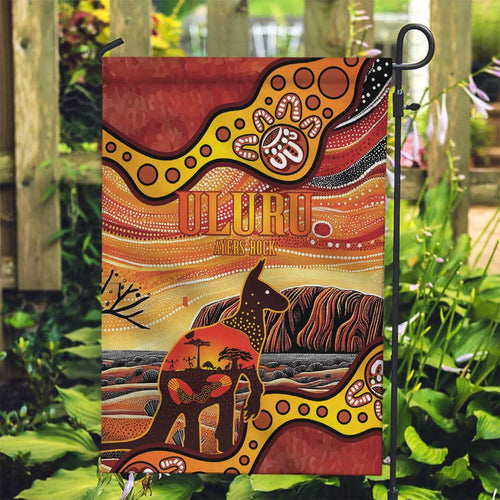 Northern Territory Uluru Garden Flag Ayers Rock Kangaroo Aboriginal Art