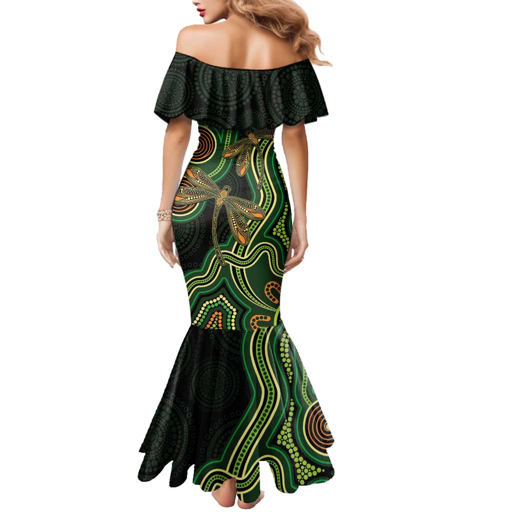 Green Indigenous Dragonfly Australia Family Matching Mermaid Dress and Hawaiian Shirt Aboriginal Art - Aussie Hoodie