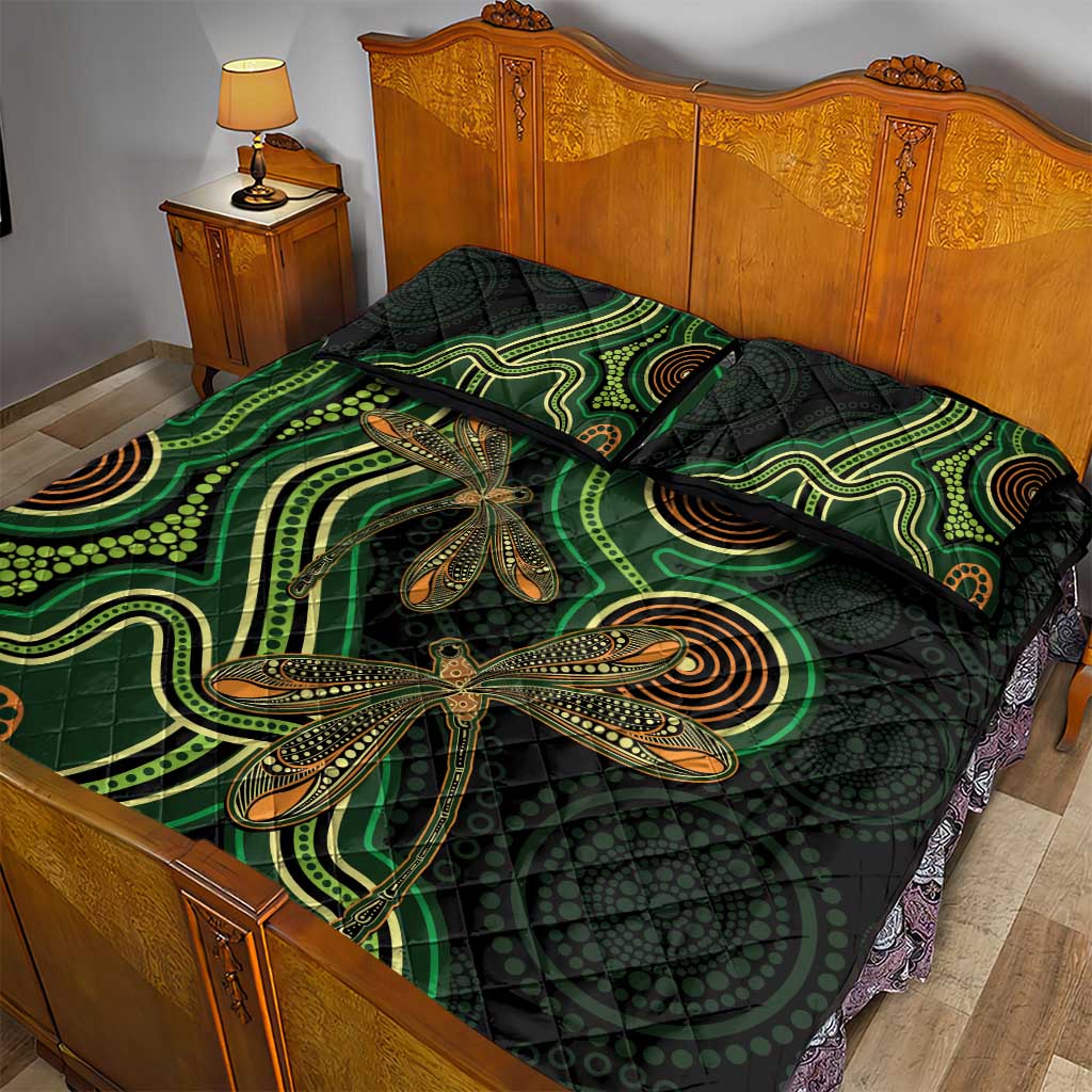 Green Indigenous Dragonfly Australia Quilt Bed Set Aboriginal Art - Aussie Hoodie