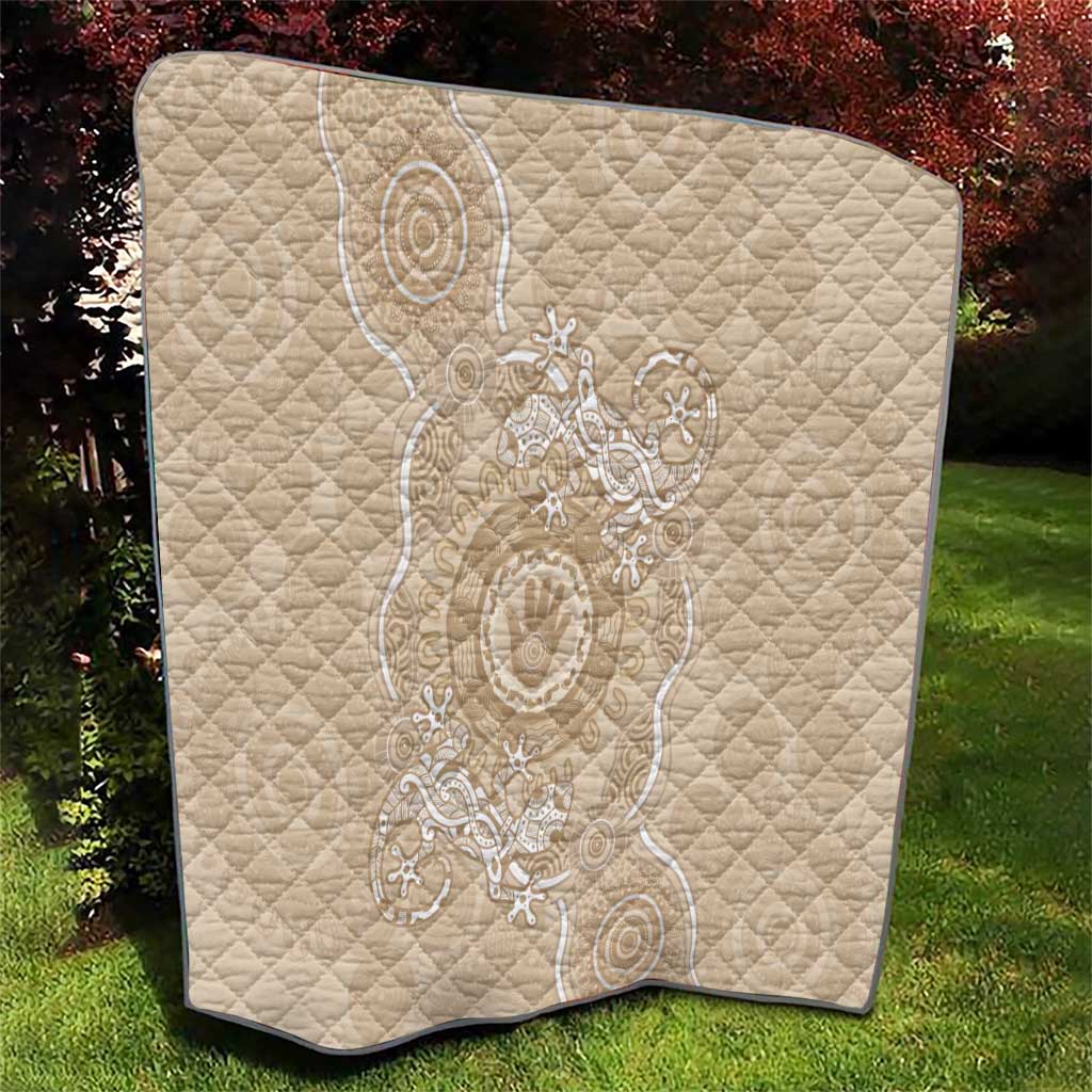 Beige Australia Lizard With Aboriginal Art Quilt