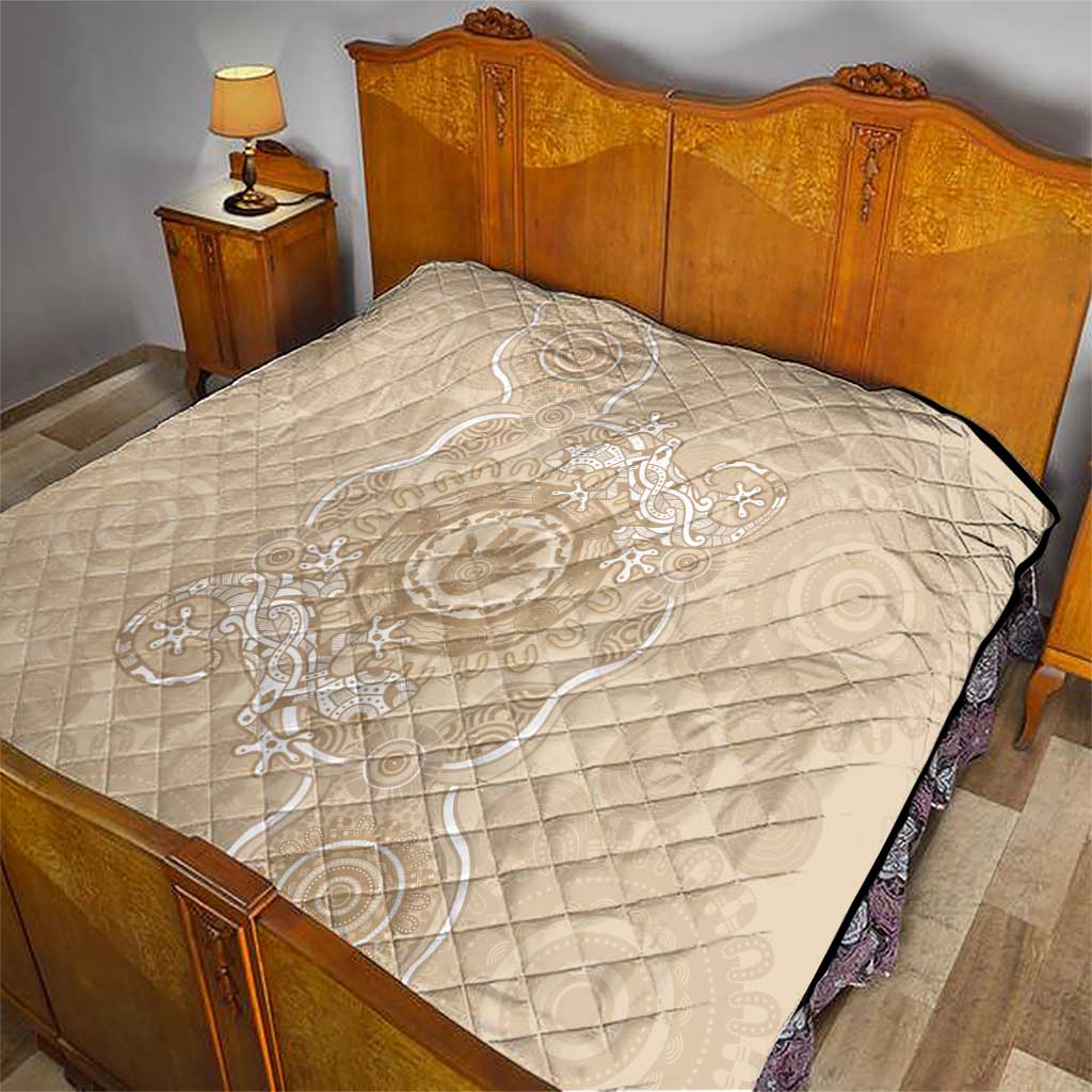 Beige Australia Lizard With Aboriginal Art Quilt
