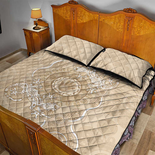 Beige Australia Lizard With Aboriginal Art Quilt Bed Set