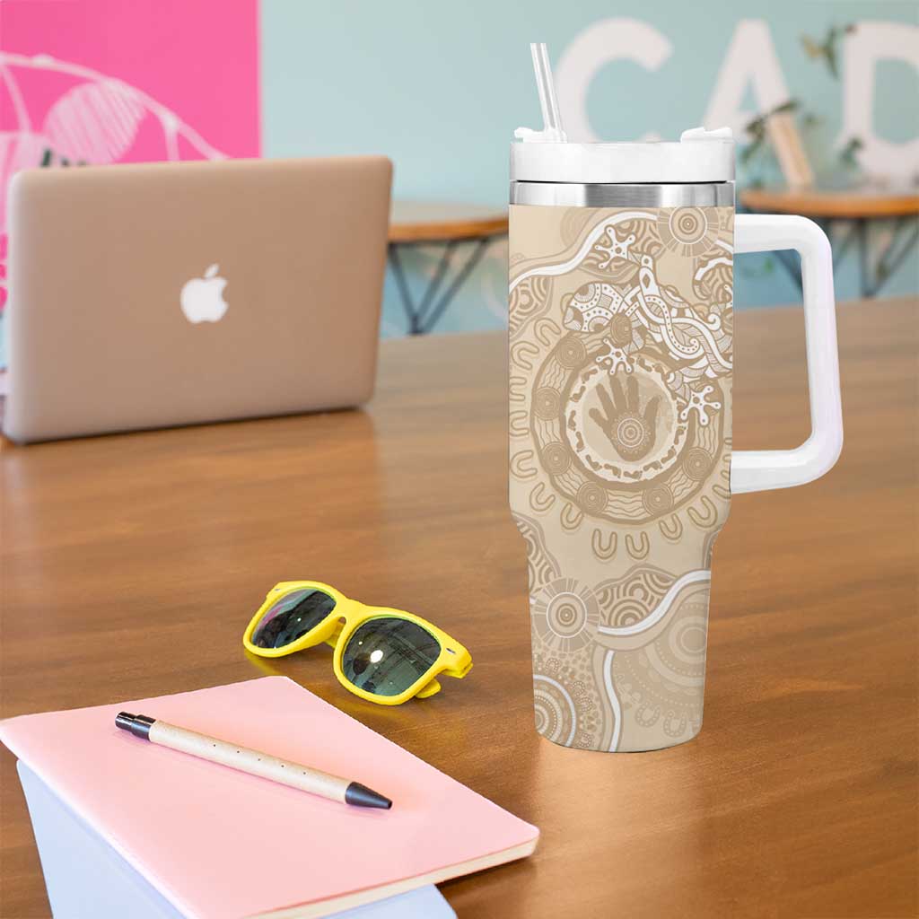 Beige Australia Lizard With Aboriginal Art Tumbler With Handle