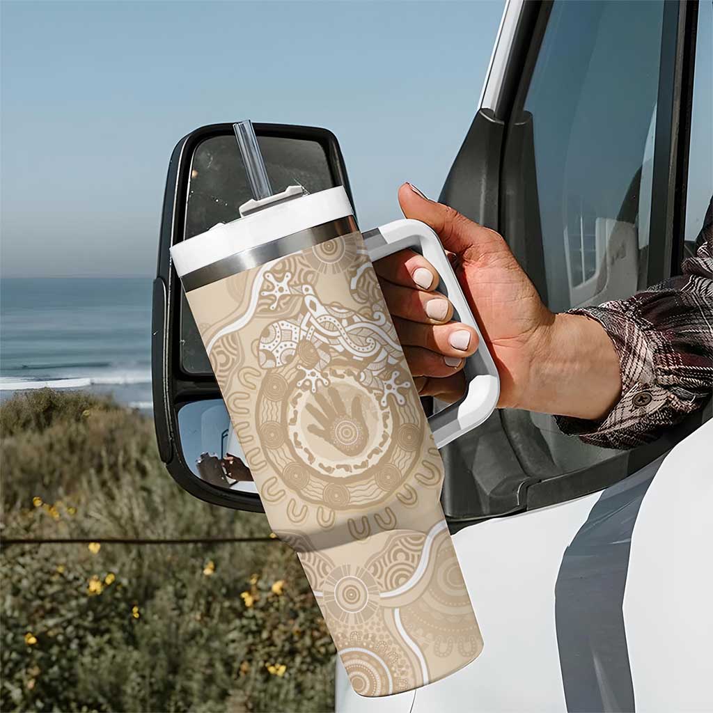 Beige Australia Lizard With Aboriginal Art Tumbler With Handle