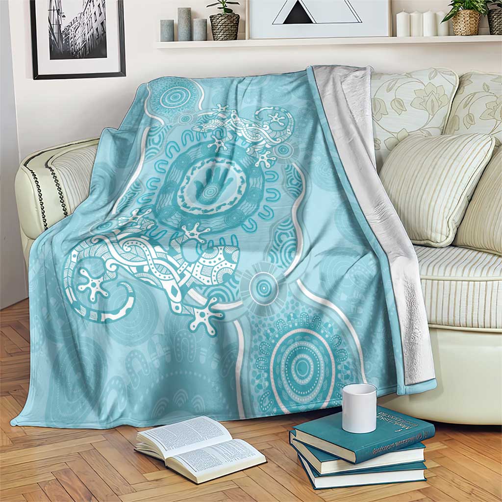 Blue Australia Lizard With Aboriginal Art Blanket
