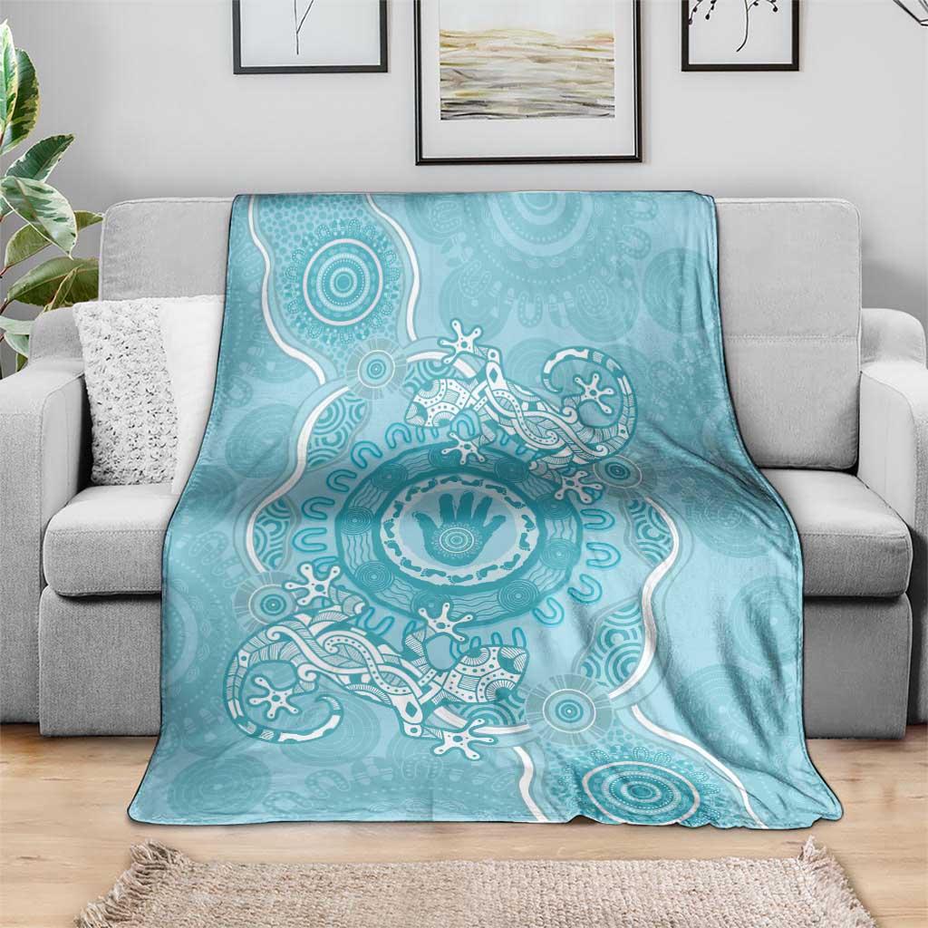 Blue Australia Lizard With Aboriginal Art Blanket