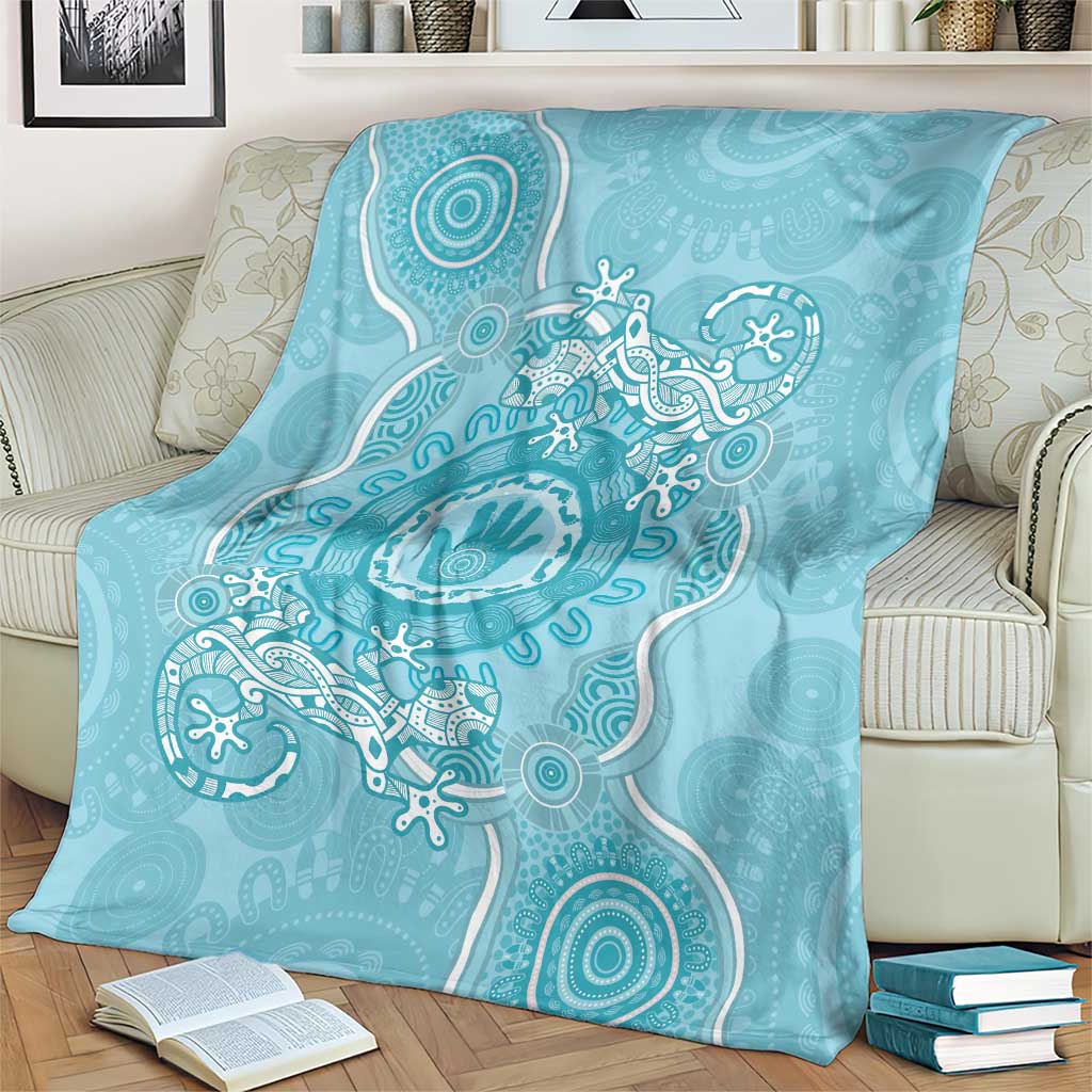 Blue Australia Lizard With Aboriginal Art Blanket