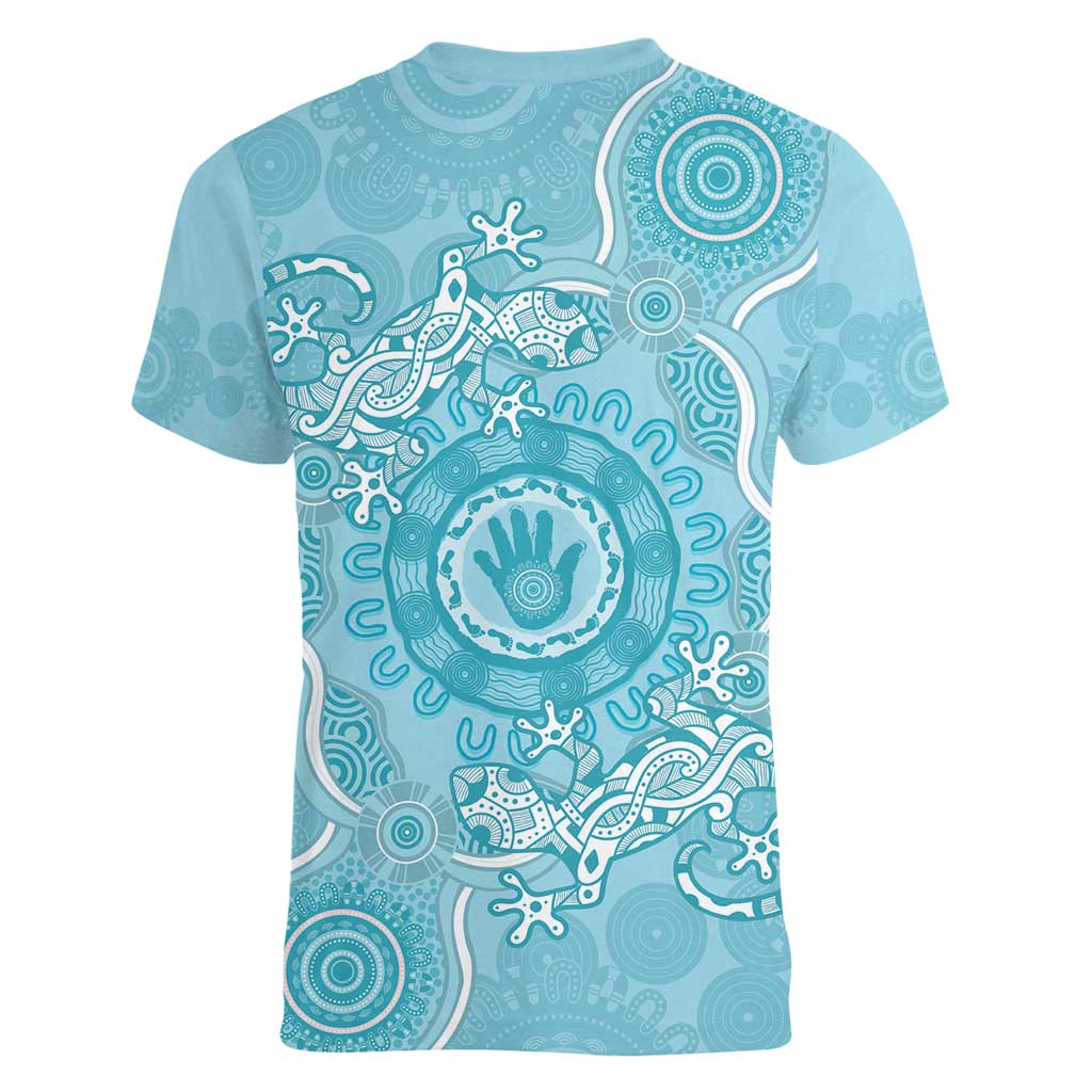 Blue Australia Lizard With Aboriginal Art Women V-Neck T-Shirt