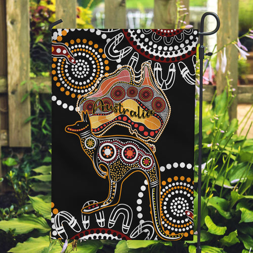 australia-aboriginal-garden-flag-australian-map-with-kangaroo-indigenous-art