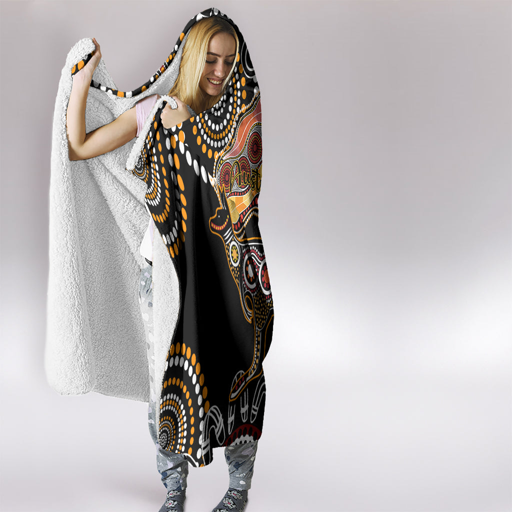 australia-aboriginal-hooded-blanket-australian-map-with-kangaroo-indigenous-art