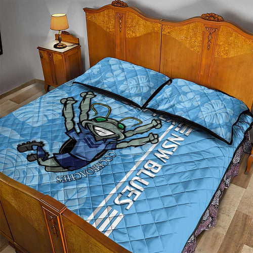 Custom NSW Blues Rugby Quilt Bed Set Cockroaches Polynesian Pattern Tropical Vibes