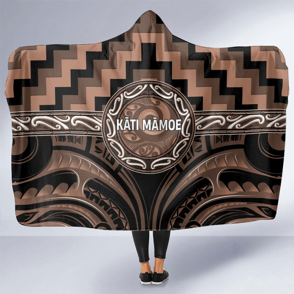 Aotearoa Kati Mamoe Hooded Blanket Maori Iwi Poutama Puhoro Tattoo