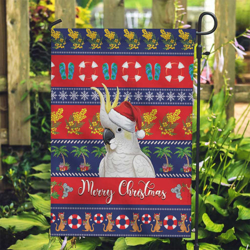 Sulphur-crested Cockatoo Australia Christmas Garden Flag Aussie Xmas Beach Vibes - Aussie Hoodie