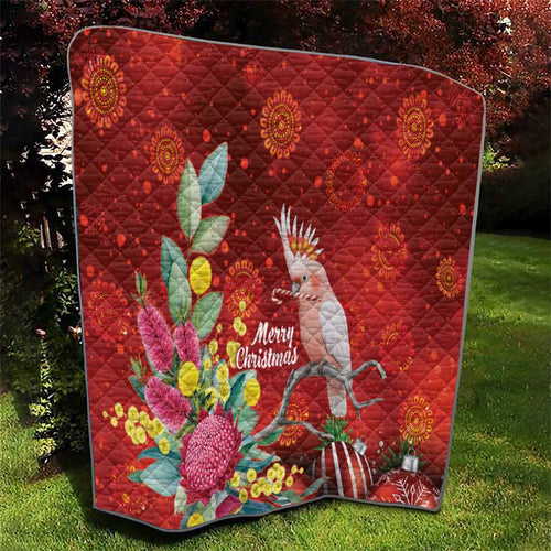 Australia Pink Cockatoo Christmas Quilt Aussie Native Flowers Merry Xmas - Red - Aussie Hoodie